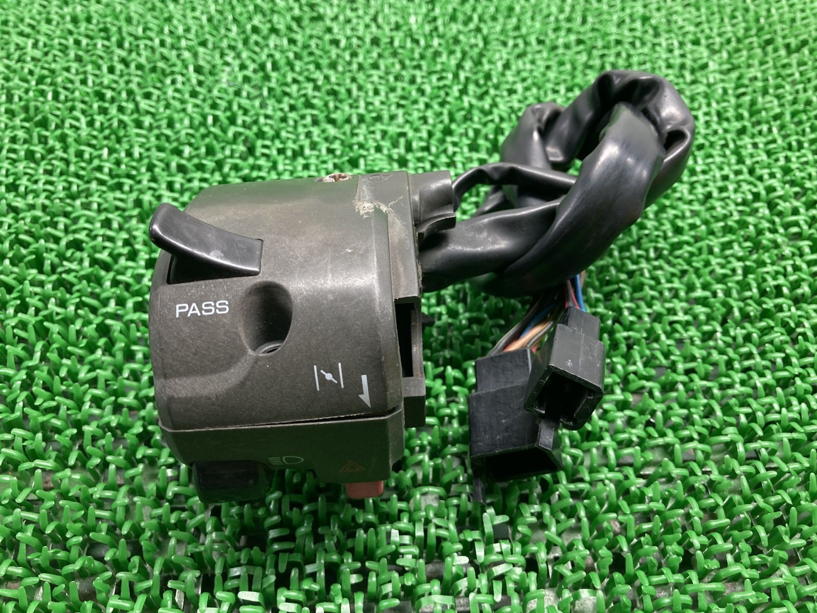 ZRX400 ハンドルスイッチ 左 カワサキ 純正 中古 バイク 部品 ZR400E 