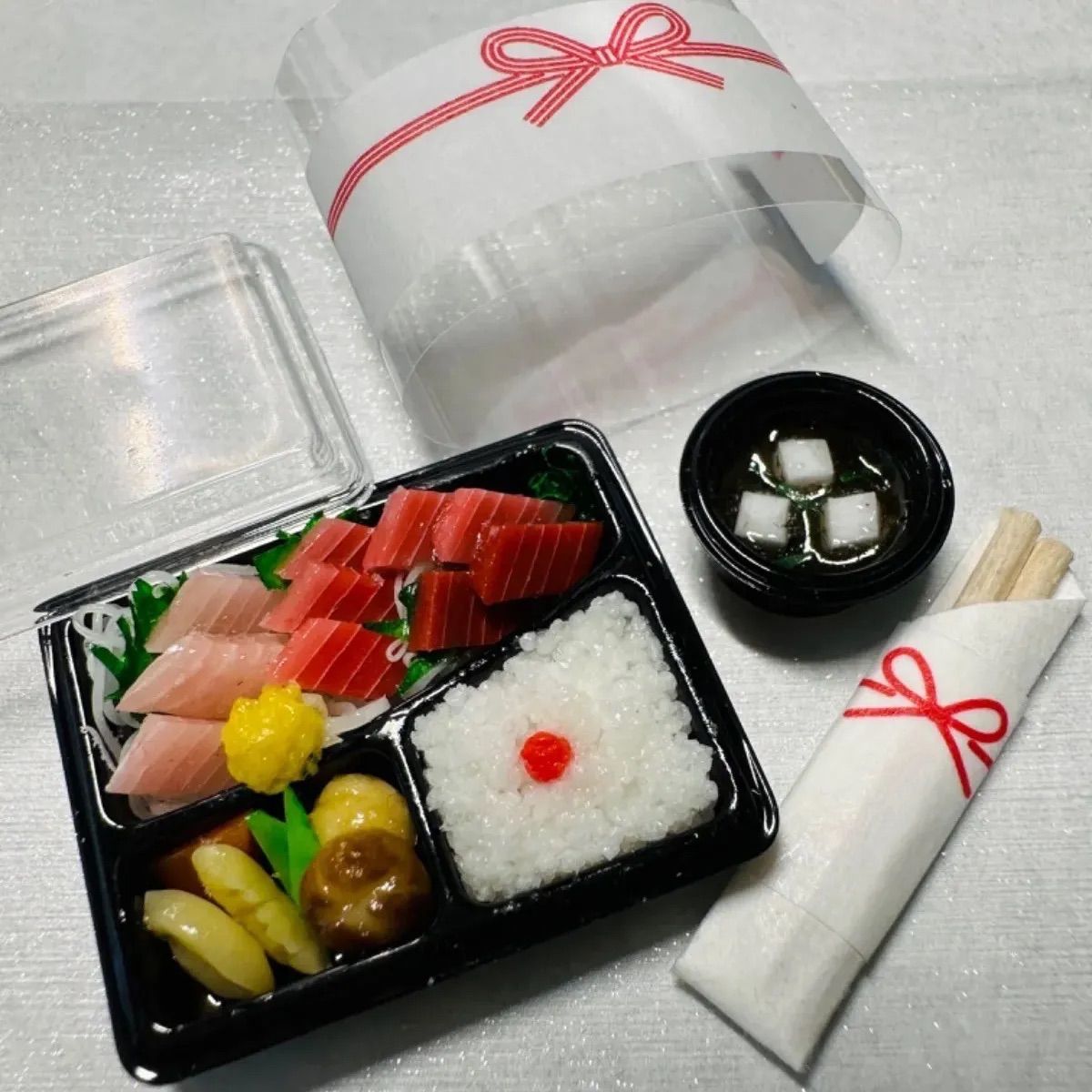 ミニチュアフード⭐️仕出し弁当⭐️お刺身弁当⭐️ドールハウス⭐️リカちゃん⭐️シルバニア⭐️食品サンプル⭐️ - メルカリ