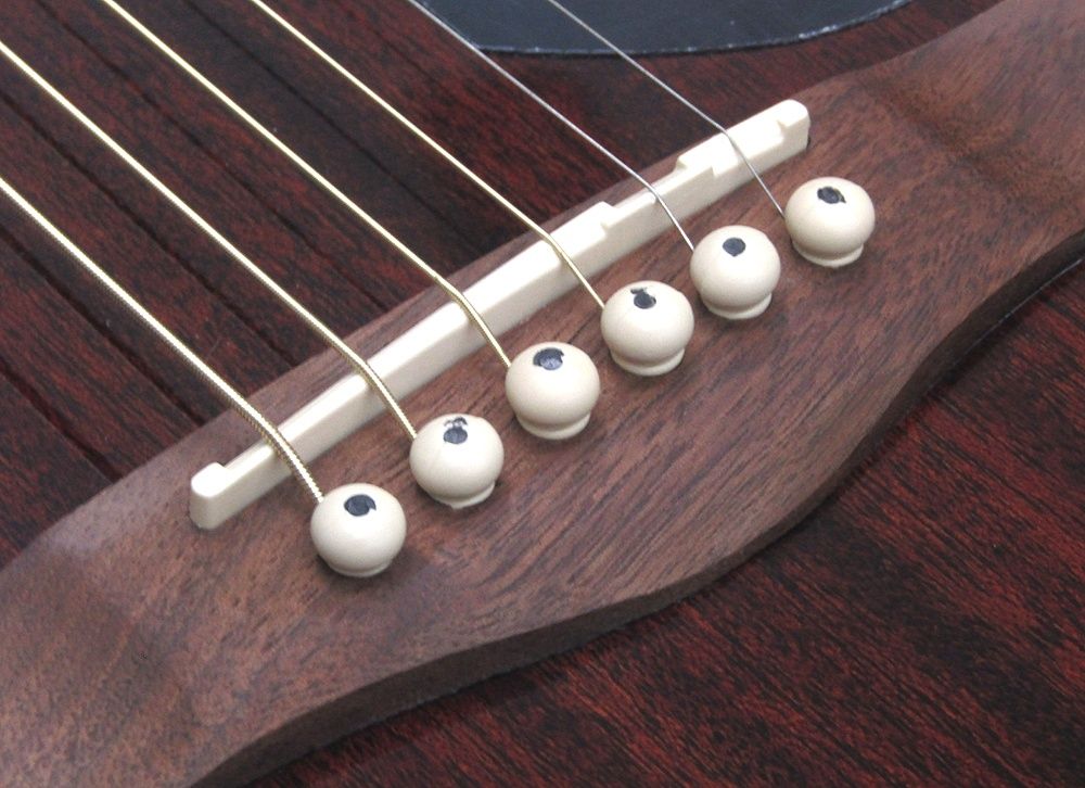 Fender フェンダー