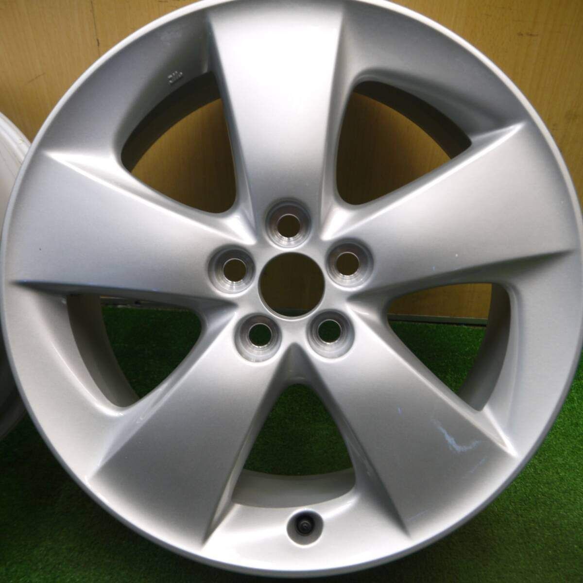 [送料無料] 新車外し！1本トヨタ 30系 プリウス S ツーリング 純正 ホイール 17インチ 17×7J PCD100/5H5012207Hホ(3)