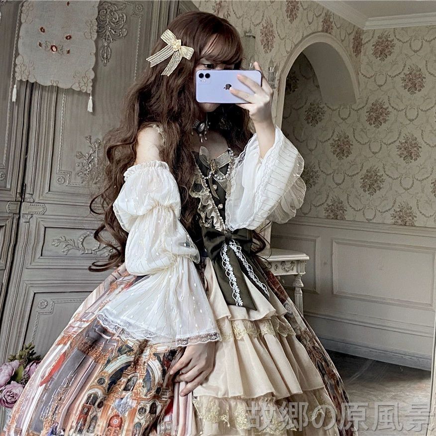 Lolita宮殿油絵風ワンピース