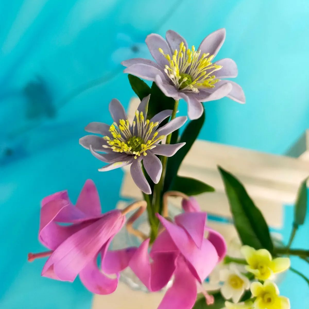 クレイフラワー【カタクリの花】マジカルウォーター人工水入 - メルカリ