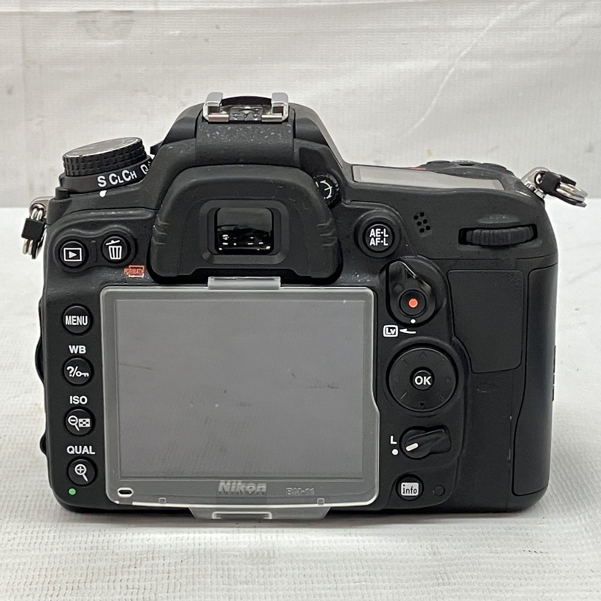 訳あり】Nikon D7000 デジタル一眼レフカメラ 本体とバッテリー充電器