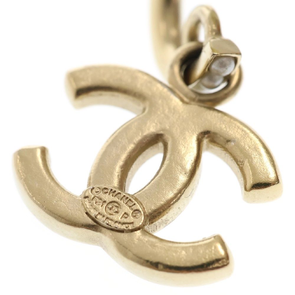 CHANEL (シャネル) ココマーク フェイクパールピアス GP ゴールド F21P