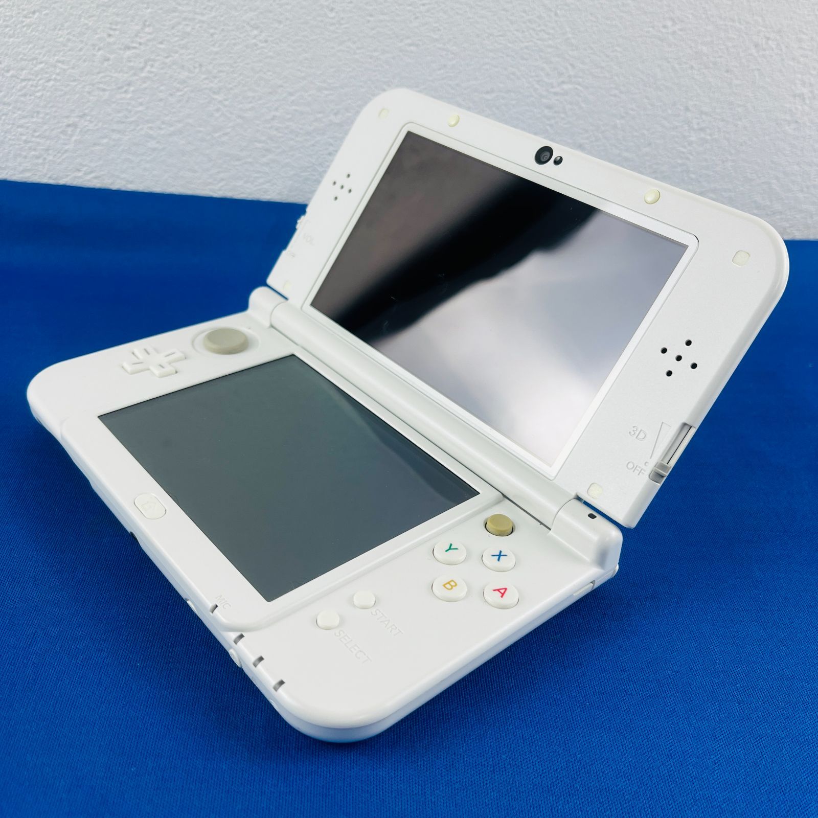 ◇625【動作OK／液晶要確認】New ニンテンドー 3DS LL 本体のみ RED-001 上下画面IPS液晶 ホワイト 白 NINTENDO 任天堂