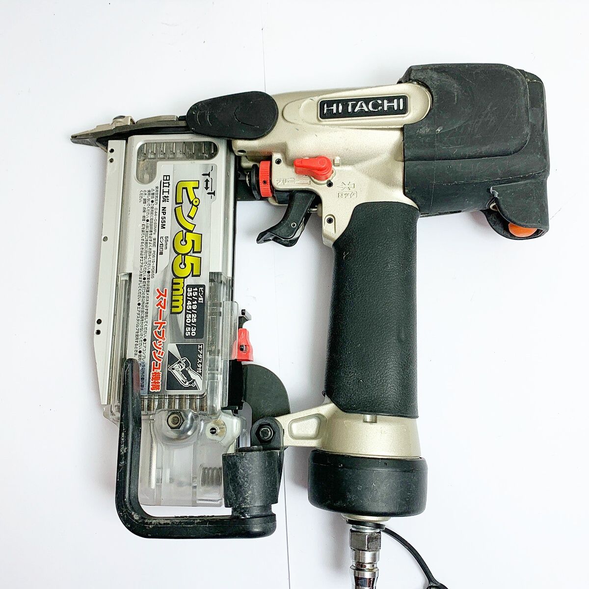 【USED】 HITACHI　日立工機　高圧ピン釘打ち機　NP55HM 【博多店】 15 ～ 55mm　★エアダスタ搭載★ ☆品☆HITACHI 日立工機 55mm 高圧 ピン釘打機 NP55HM ケース付