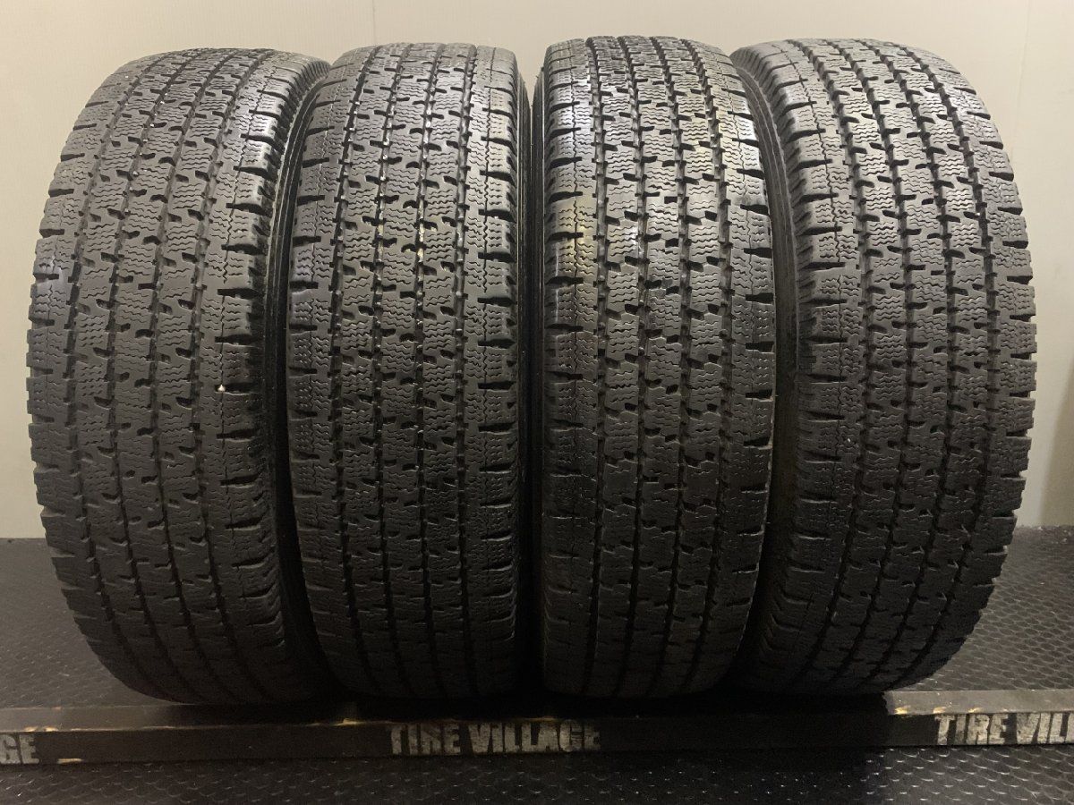 TOYO DELVEX 935 195/80R15 107/105N LT 15インチ スタッドレス 4本 21