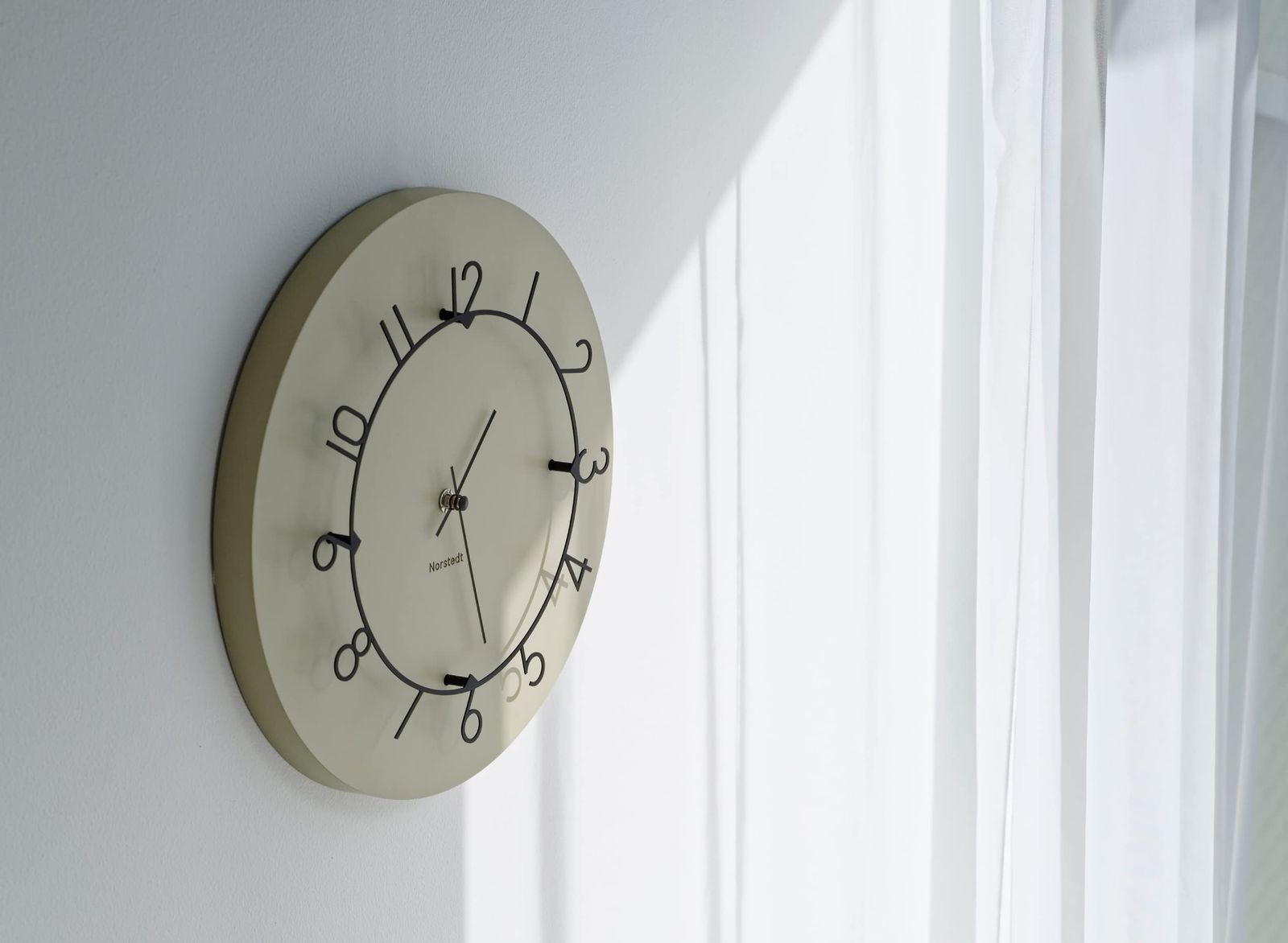 インターフォルム 掛け時計 ルウ CL-4317BE ベージュ ブラック スイープムーブメント WWW_USTAUSTRALIA_COM_AU