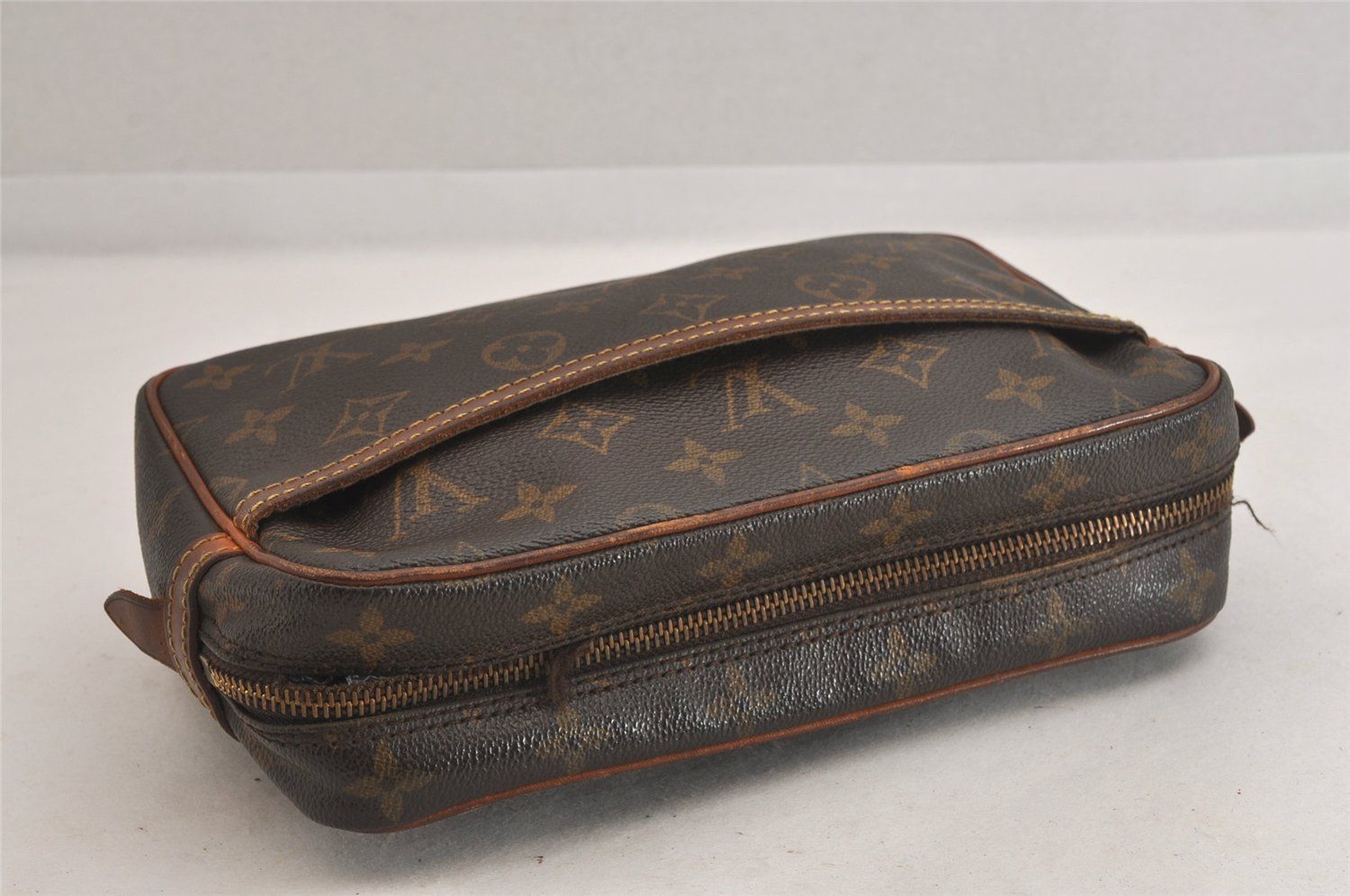 ▲LOUIS VUITTON ルイ ヴィトン モノグラム コンピエーニュ23 ルイヴィトン(Louis Vuitton) コンピエーニュ23 モノグラム
