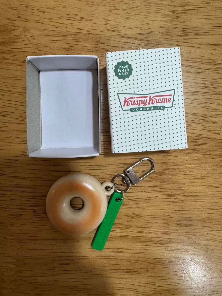 クリスピークリーム ドーナツ NFC キーリング