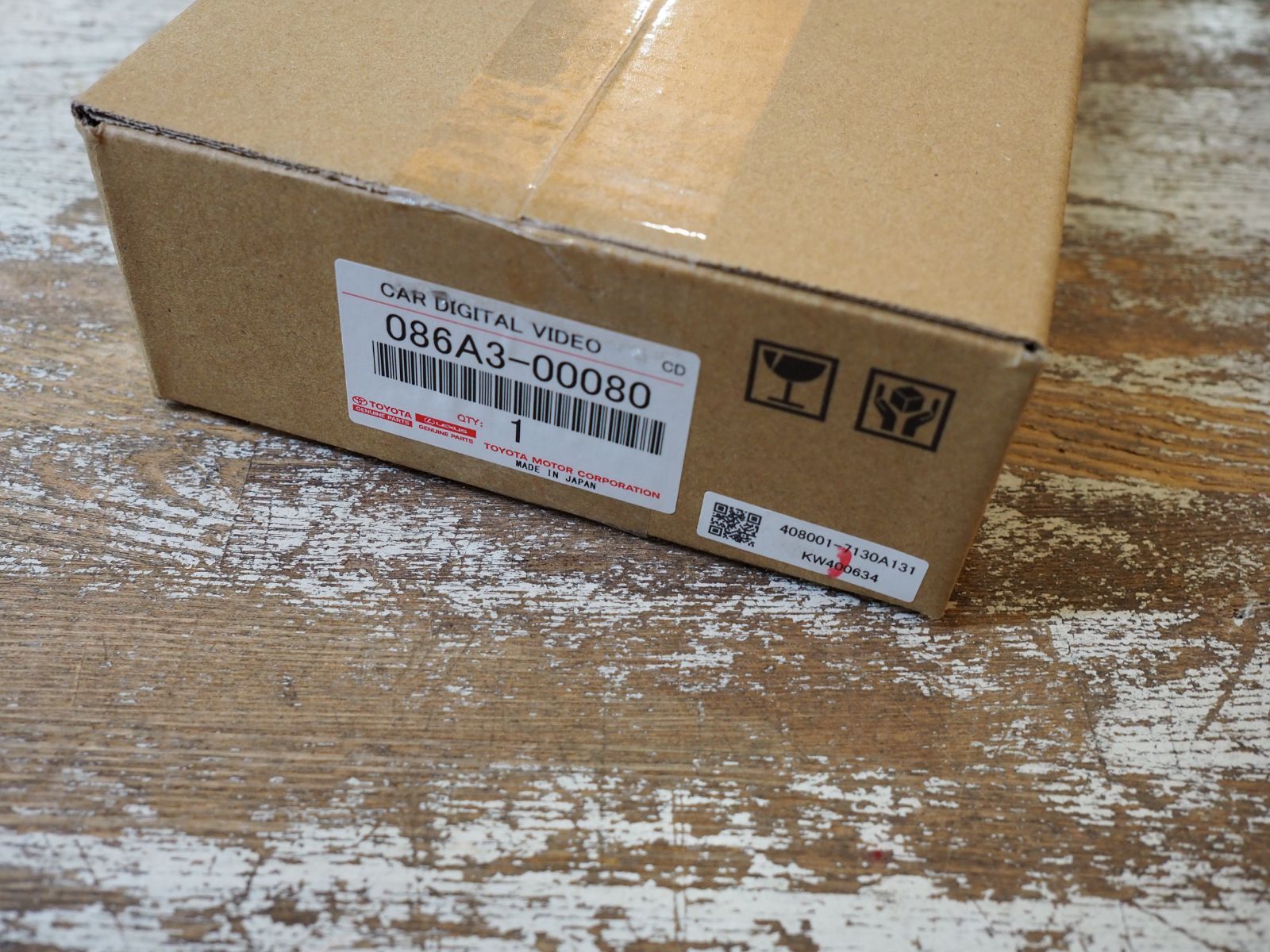 ◇未使用品 トヨタ 純正ドライブレコーダー DRT-H68A 086A3