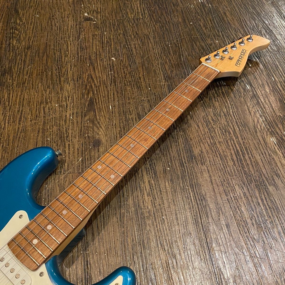 エレキギター ブルー　FERNANDES　フェルナンデス　GLAY　TAKURO エレキギター ブルー FERNANDES フェルナンデス GLAY TAKURO
