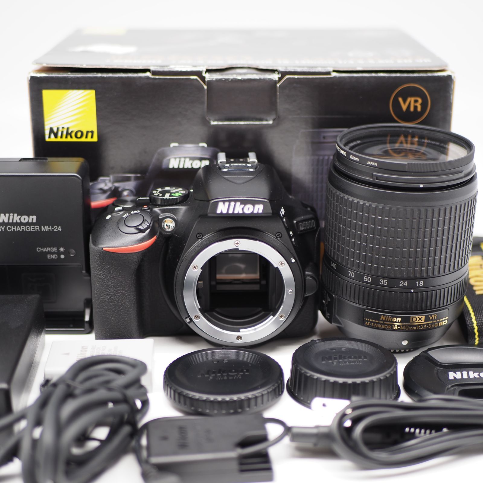 □7301ショット□ Nikon D5600 18-140 VR レンズキット ブラック ...