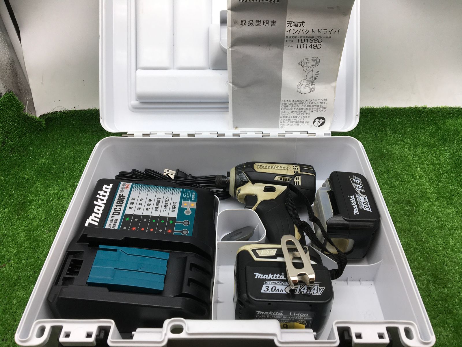 領収書発行可】☆Makita/マキタ 14.4v充電式インパクトドライバ