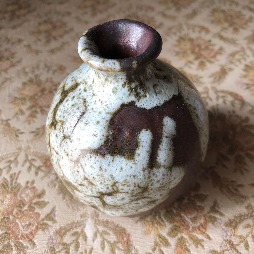 花瓶 小壺 神の倉 陶芸 陶器 手捻り 自然釉薬 - メルカリ