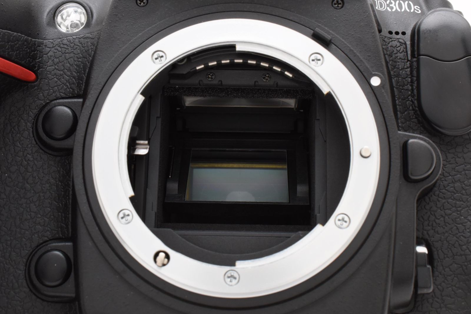 使用率17％ Nikon D300S 本箱 美品 #8657 使用率17％ Nikon D300S 本箱 美品 #8657 - メルカリ