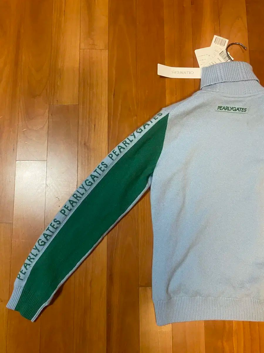 タートルネック防風ニット 0