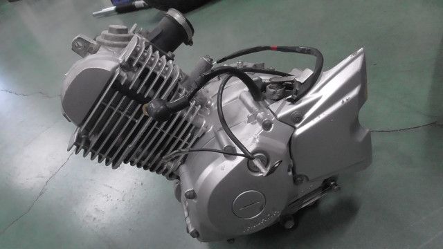 YBR125 LBPPCJLH7B0003xxx の エンジン 1758682262