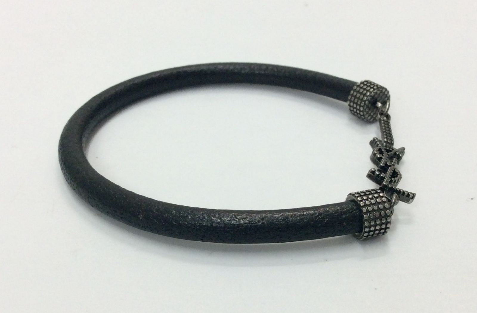 【箱・保存袋付】SAINT LAURENT オピウム ブレスレット ブレスレット 楽天市場】サンローラン SAINT LAURENT ブレスレット 670469