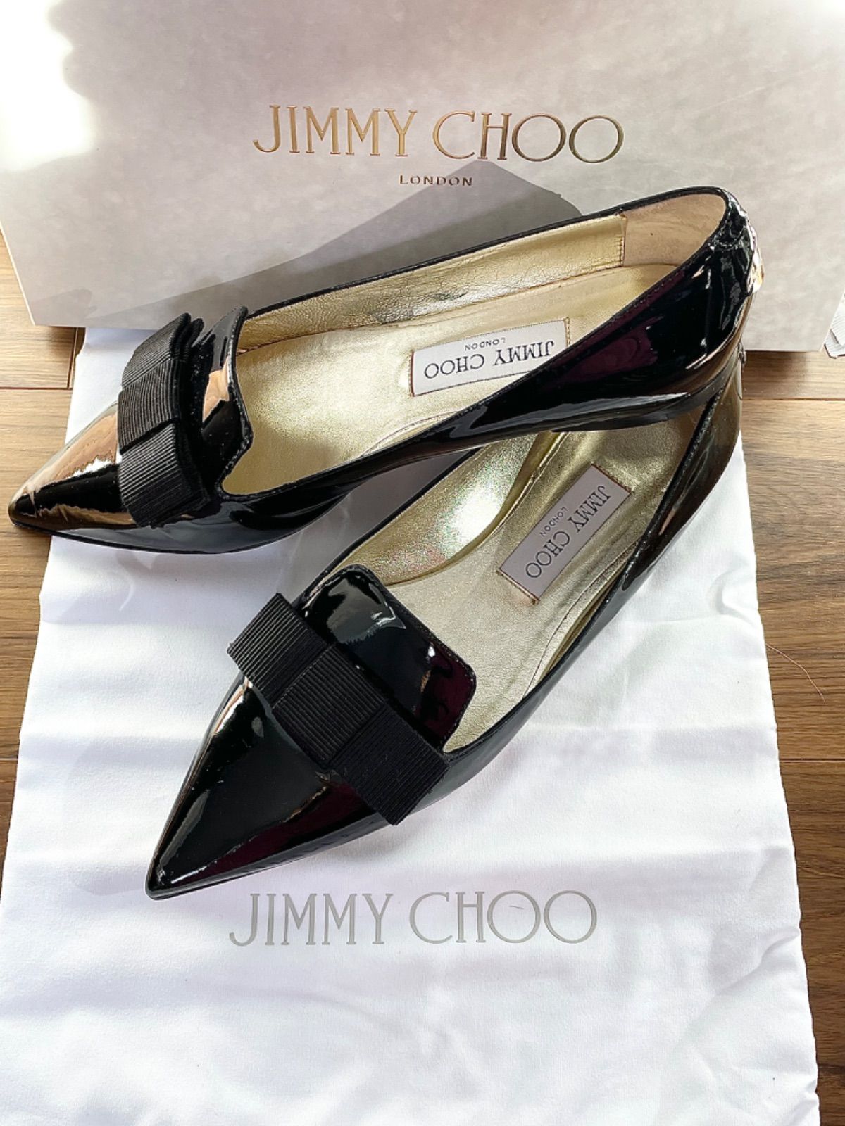 SALE❣️ JIMMY CHOO【ジミーチュウ】リボン フラットシューズ 黒