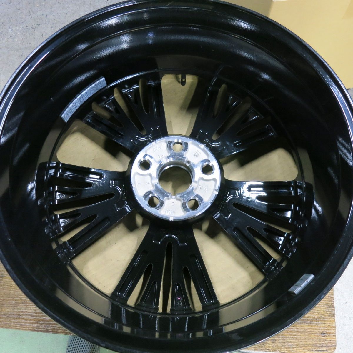 プリウス MXWH60 純正ホイール 1本 送料込 即決 プリウス MXWH60/MXWH65 60系 Z/Gグレード 純正