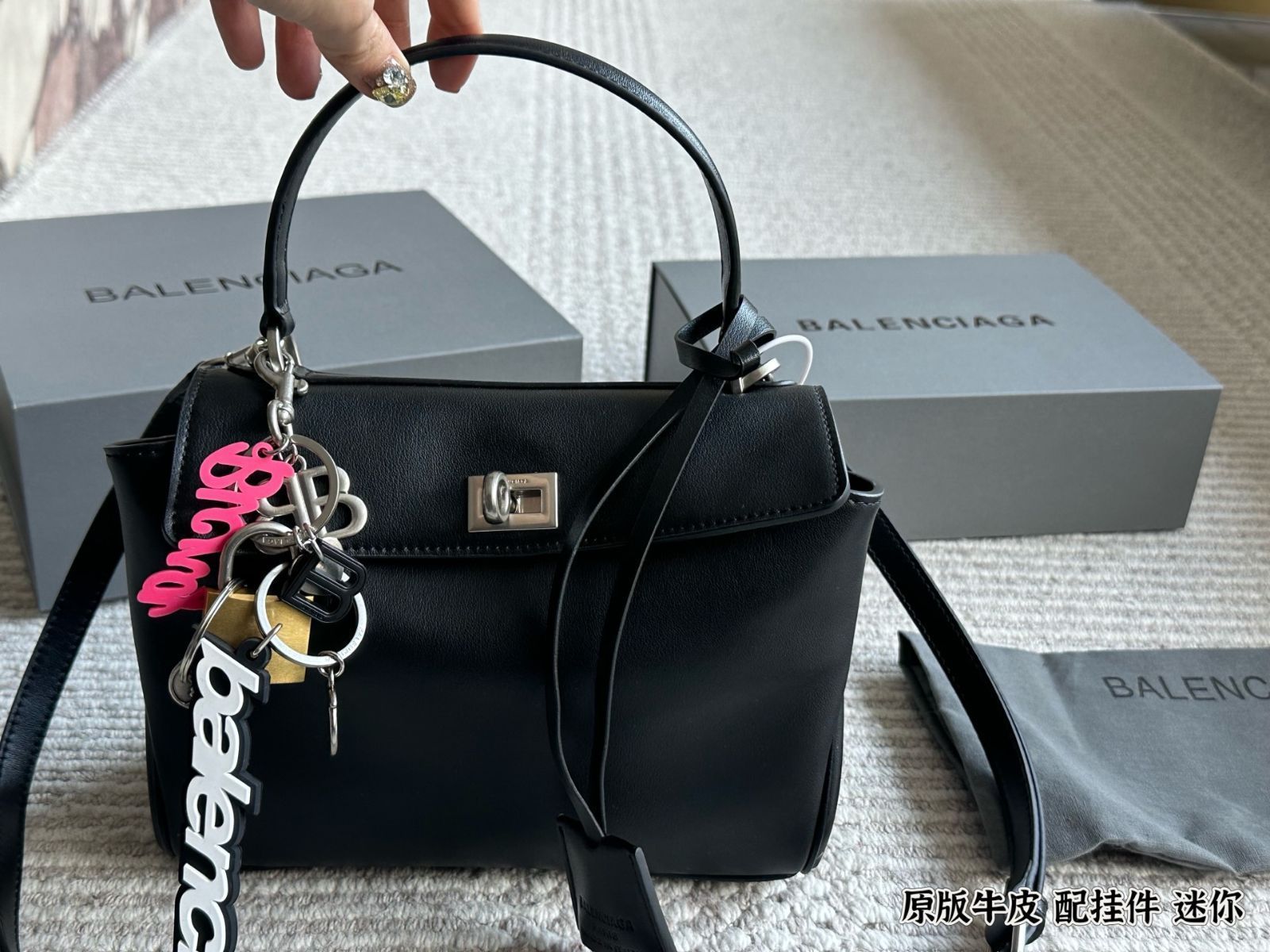 今日特価】Balenciaga Rodeo Large Silhouette Bag バレンシアガ