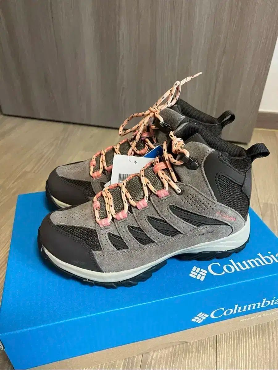 Columbia コロンビア レディース 防水 登山靴 240mm