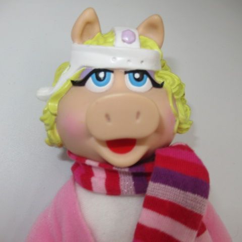 ミスピギー　ぬいぐるみ　中古品　ジムヘンソン ミスピギー ぬいぐるみ 中古品 ジムヘンソン - メルカリ