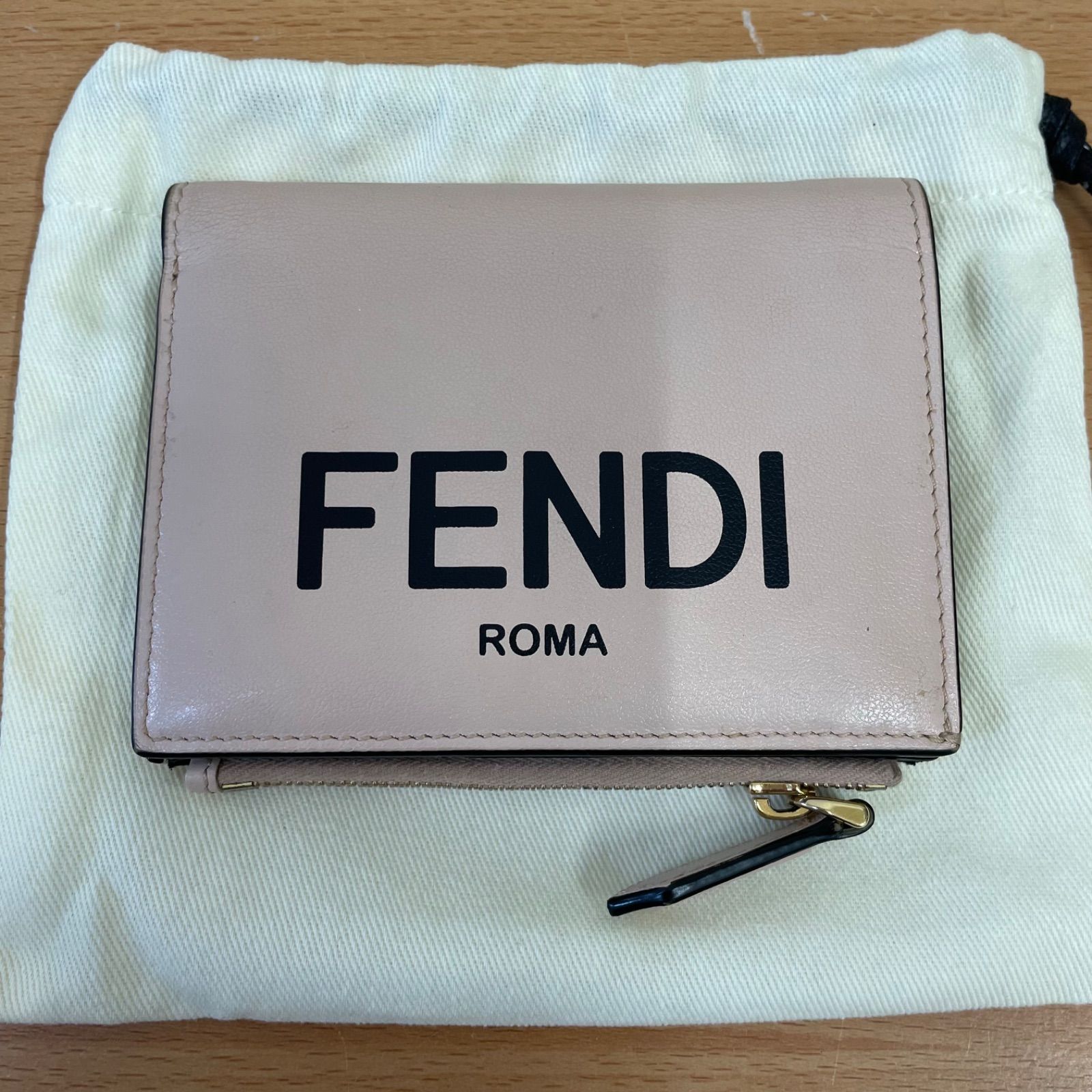 フェンディ FENDI コンパクトウォレット ピンク A25-3000