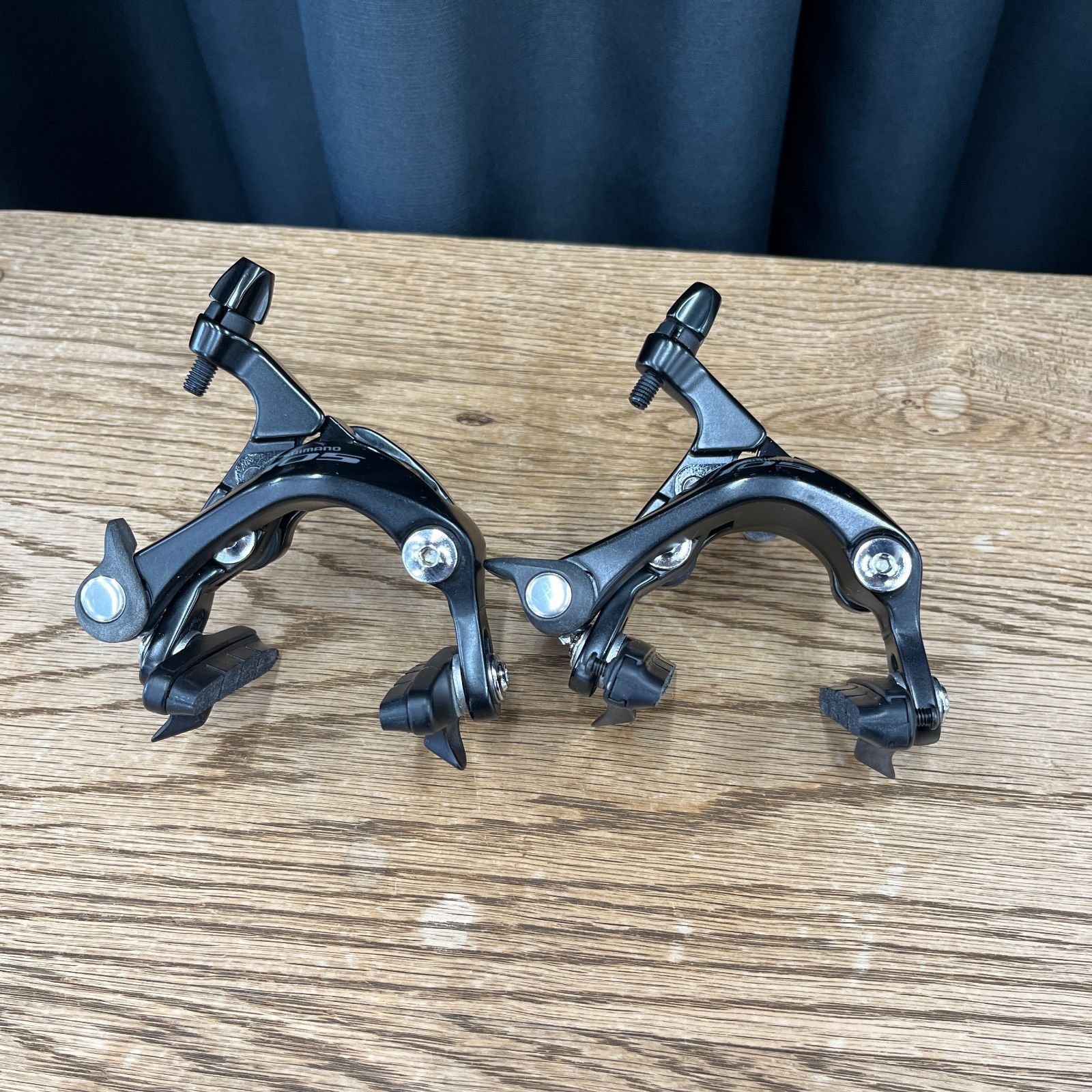 美品】 SHIMANO シマノ 105 リムブレーキ ブレーキキャリパー 前後 