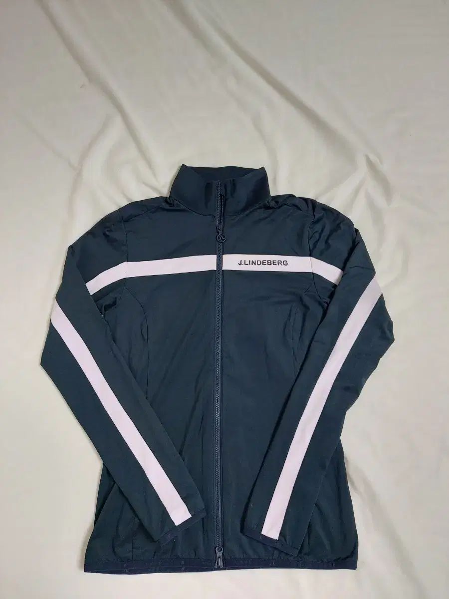 レディースゴルフ J.LINDEBERG J.リンドバーグ ジャージージャンパー xs 44 55