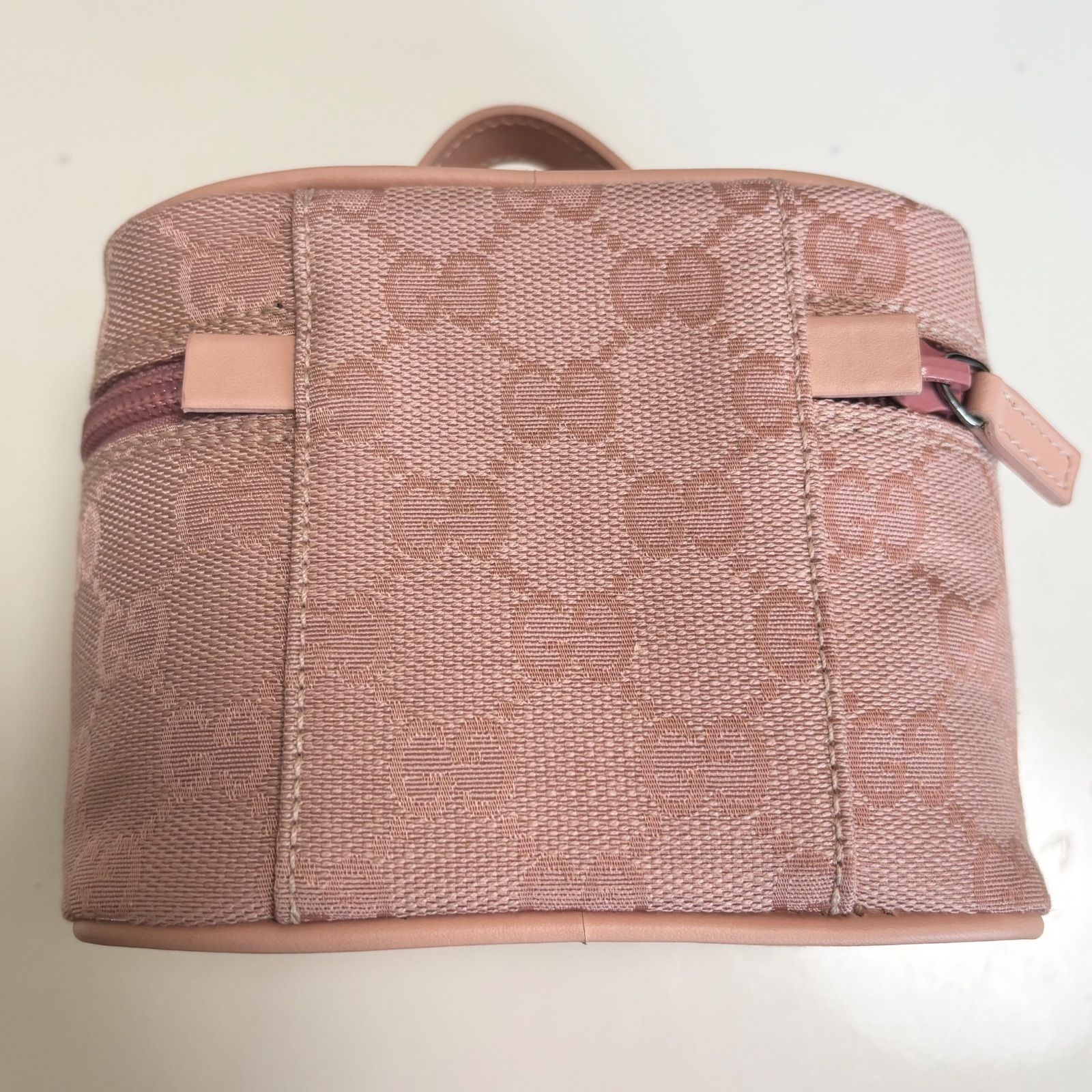 GUCCI 丸形バニティーバッグ（赤） | Vintage Shop