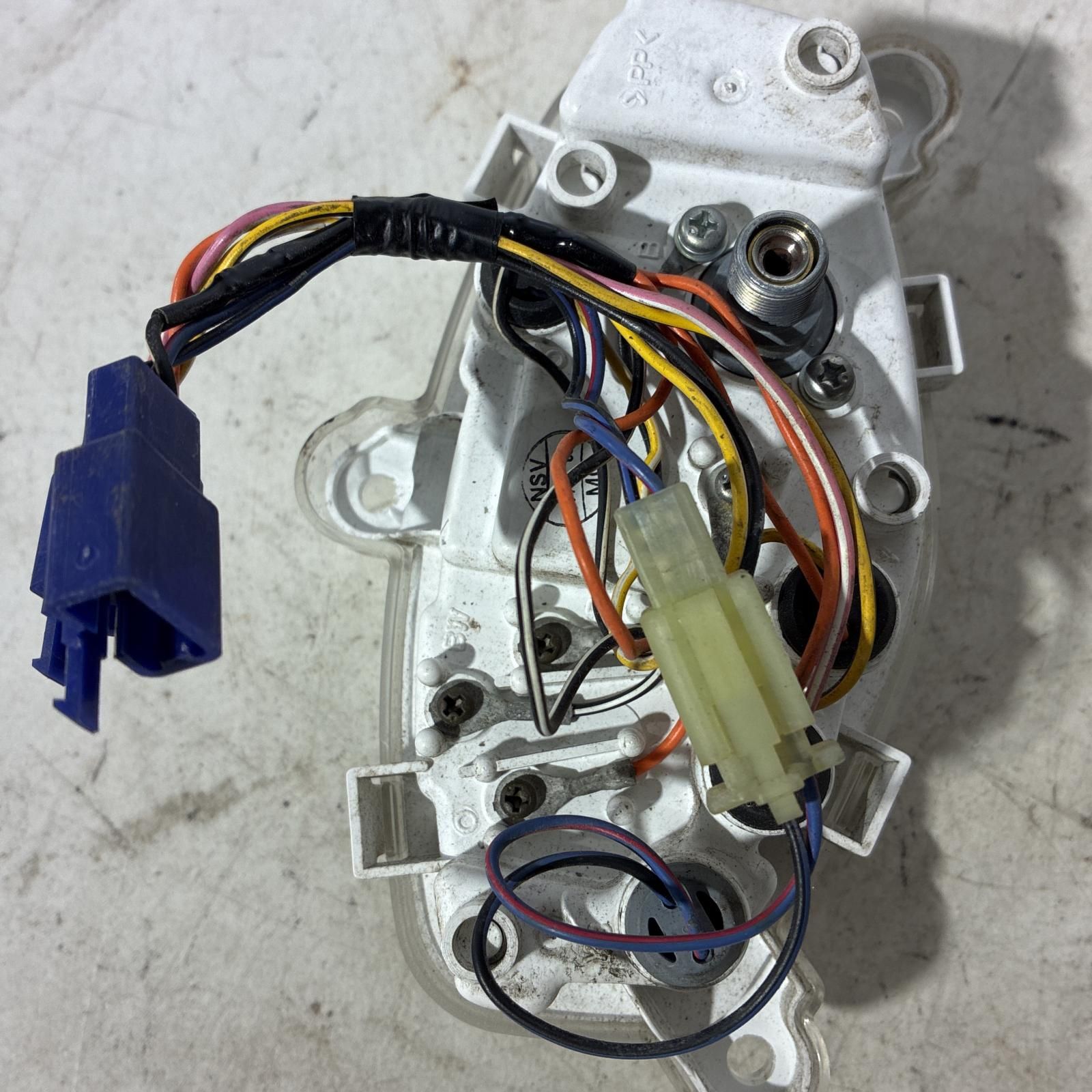 SUZUKI レッツ5G CA47A スピードメーター スズキ [Y-250613-6] SUZUKI レッツ5G CA47A スピードメーター スズキ - メルカリ