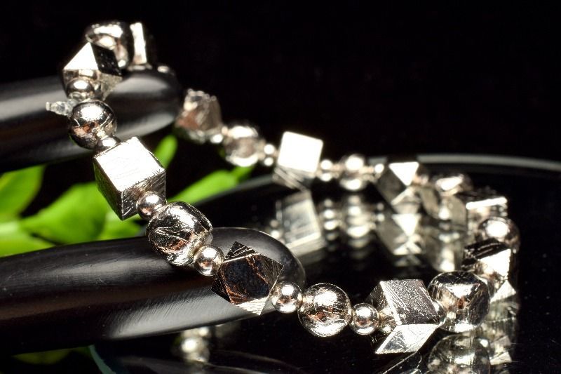 スーパーパワーブレスレット希少なアルタイ隕石12mmテラヘルツ丸鉱石C