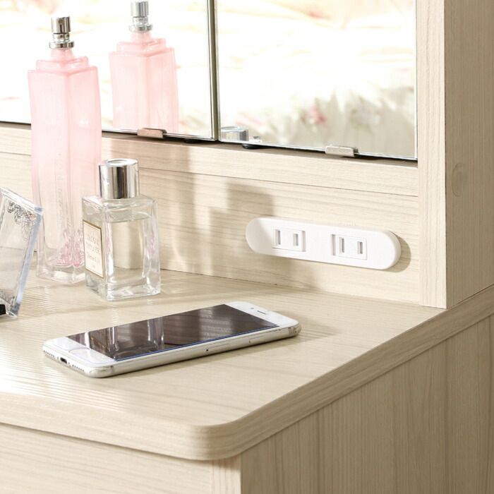 かわいい テーブル