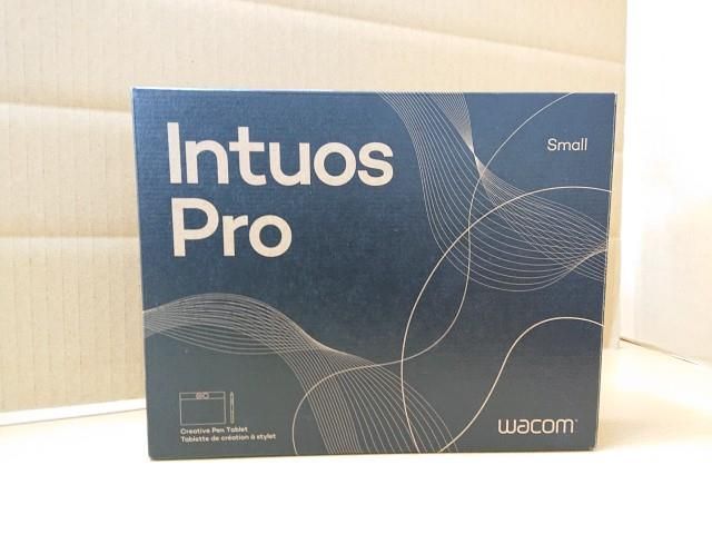 ♥品 Wacom PTK470 Intuos Pro Small PTK470K0C ブラック 製 ペンタブレット ワコム