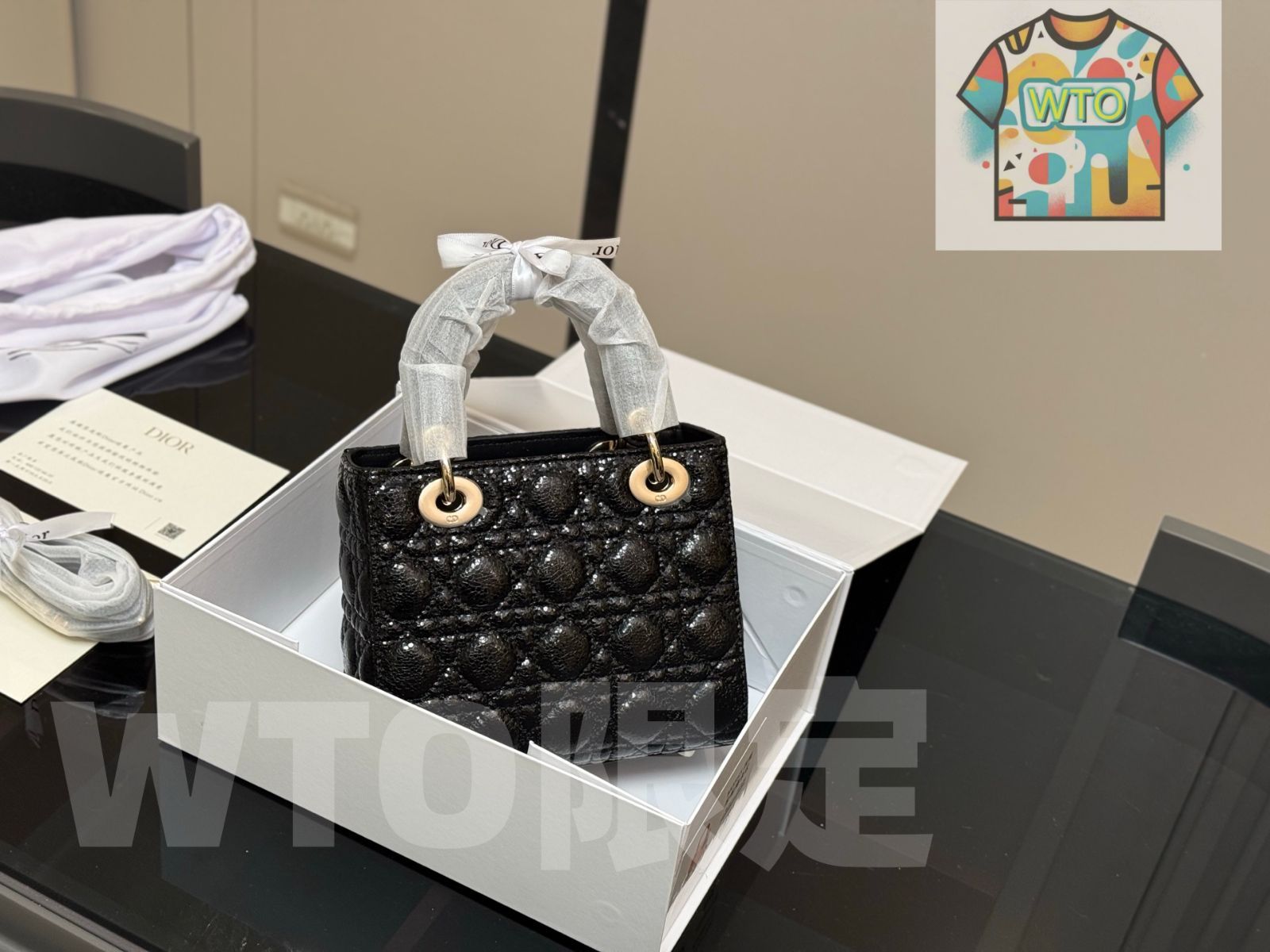 今日WTO】Dior Lady Horizontal Lady Dior Bag - ホリゾンタル
