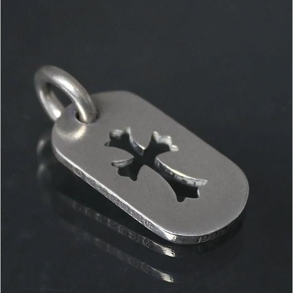 クロムハーツカットアウトクロスドッグタグ(スモール)|クロムハーツ