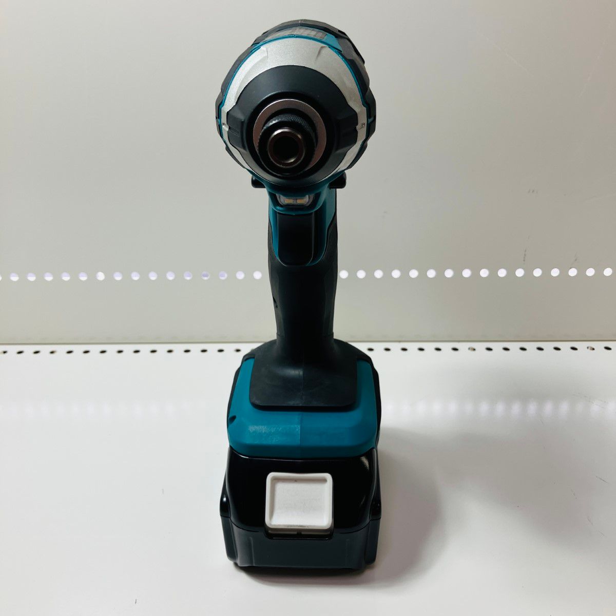 MAKITA マキタ 米国規格 18v インパクトドライバ バッテリー1個 