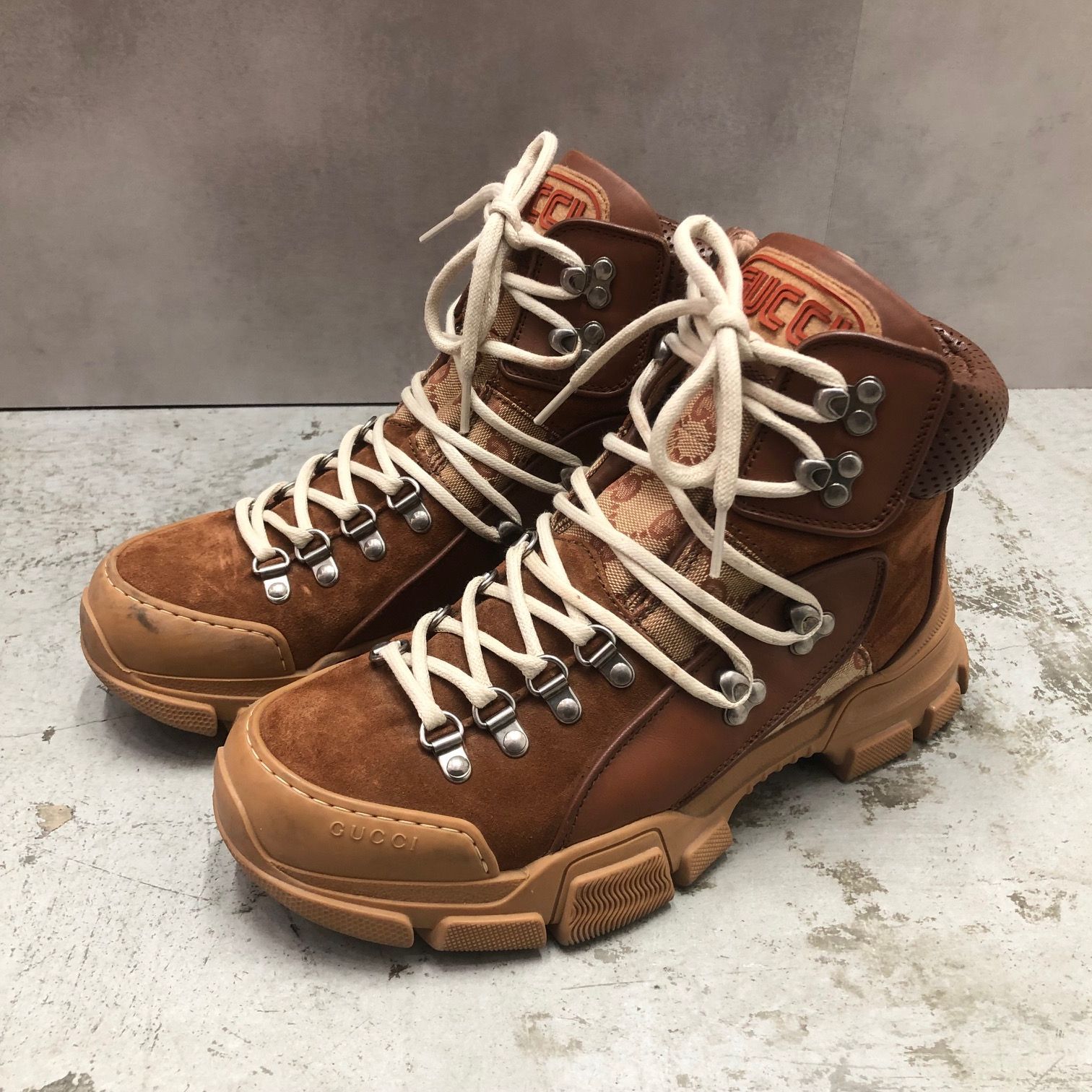 GUCCI フラッシュトレック GGキャンバス ブーツ スエード レースアップ 