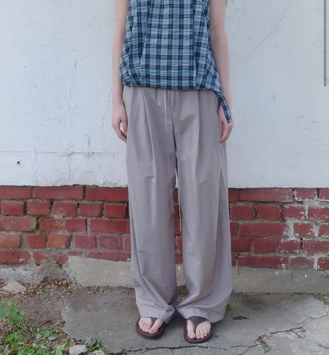 未調理 パンツ Wide two tuck banding pants