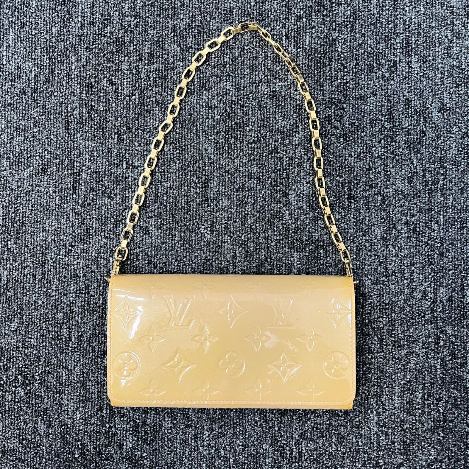 LOUIS VUITTON ルイヴィトン ヴェルニ チェーンウォレット ポルトフォイユ サラ モノグラム シトリン M90149 長財布 レディース  ローズ - メルカリ