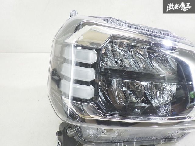 美品◇破損無タフト LA900S LA910S 右 ヘッドライト LED◇KOITO 100