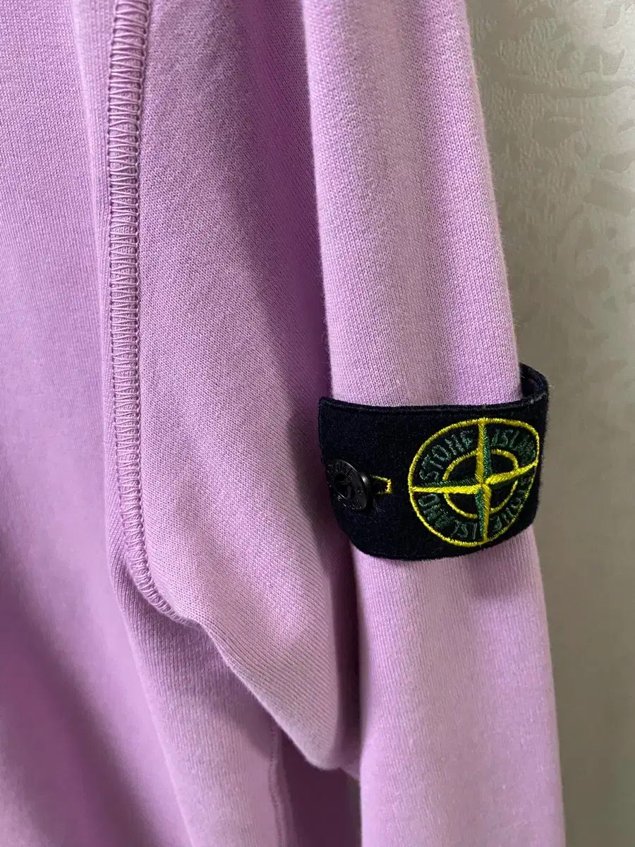 ISLAND ストーンアイランド