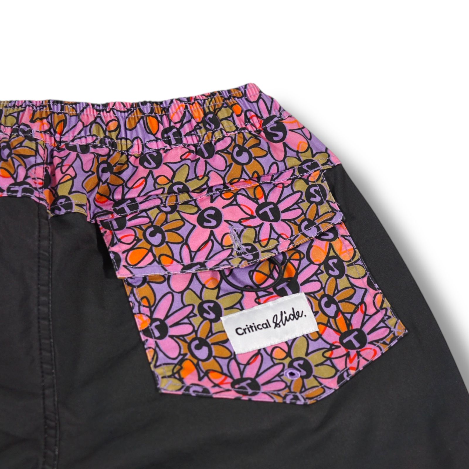 TCSS Critical Slide 花柄ショートパンツ TCSS - tcss ボードショーツ サーフショーツ ハーフパンツ ロン