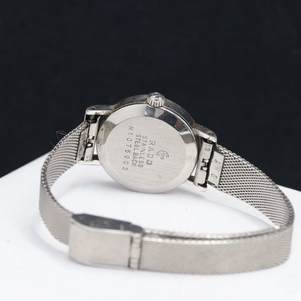 手巻き 稼働品 RADO silhouette レディース腕時計 シルバー文字盤 手巻き 稼働品 RADO silhouette レディース腕時計 シルバー文字盤