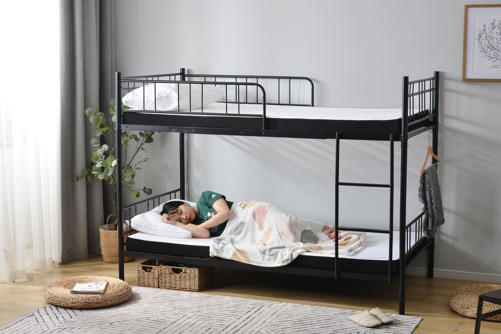二段ベッド 二段ベッドパイプ 耐震 子供ベッド 子供部屋  学生寮 ブラック ブラック二段ベッド 子供部屋用 パイプ製 省スペース設計 二段ベッド 二
