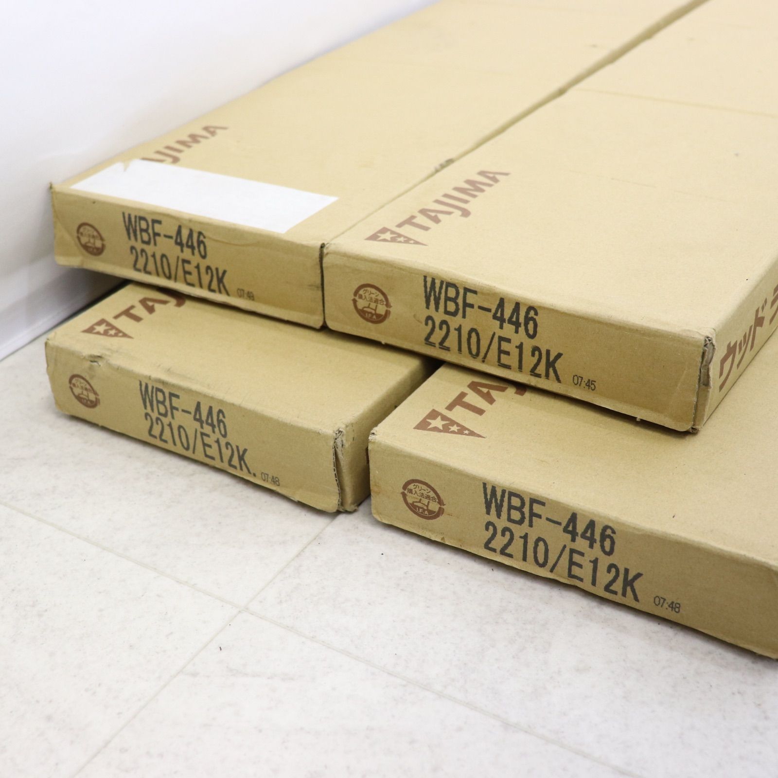  TAJIMA タジマ ウッドライン 複層ビニル床タイル WBF-446 2210 E 12 K 3. . .0 mm 入り× 内装 床材 DIY ラクルDIY館 床材 内装