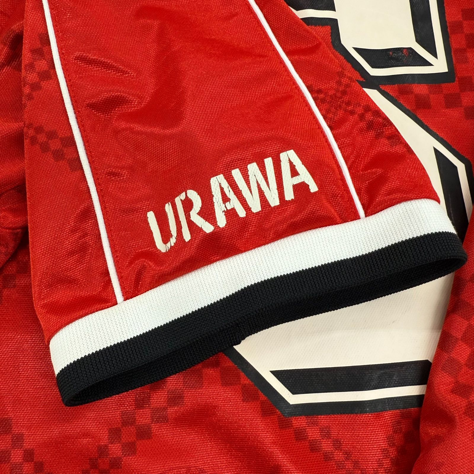 プーマ　1998年 浦和レッズ ユニフォーム 中古 1998年 プーマ 浦和レッズ ユニフォーム 6番 Oサイズ PUMA