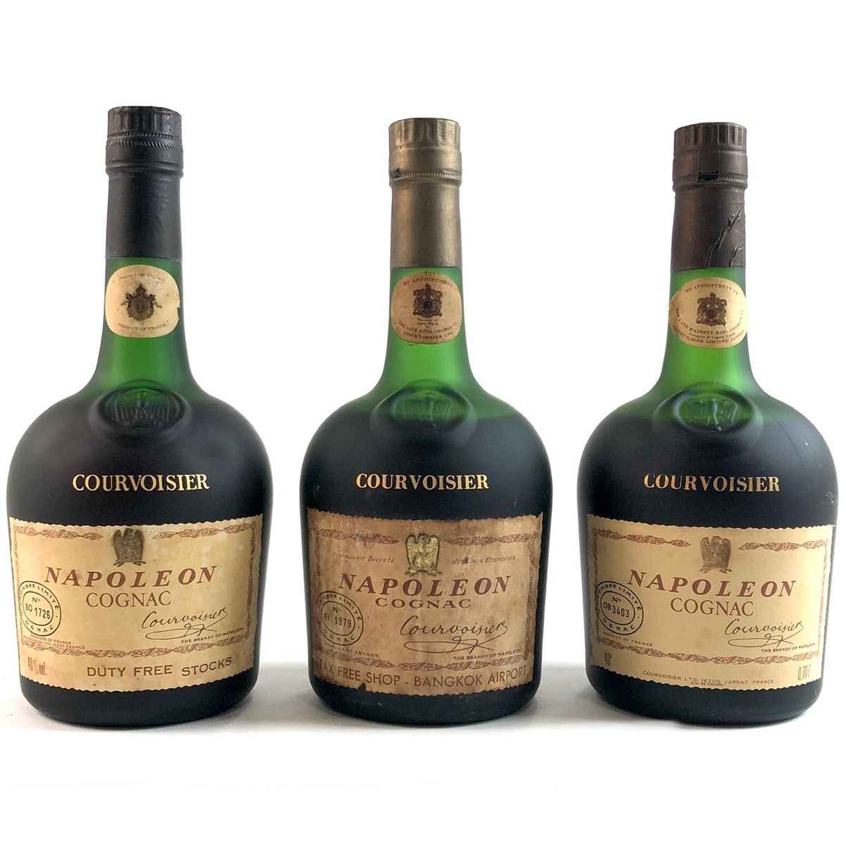 有名ブランド Courvoisier クルボアジェ 3本 ナポレオン 700ml コニャック 旧 ウイスキー